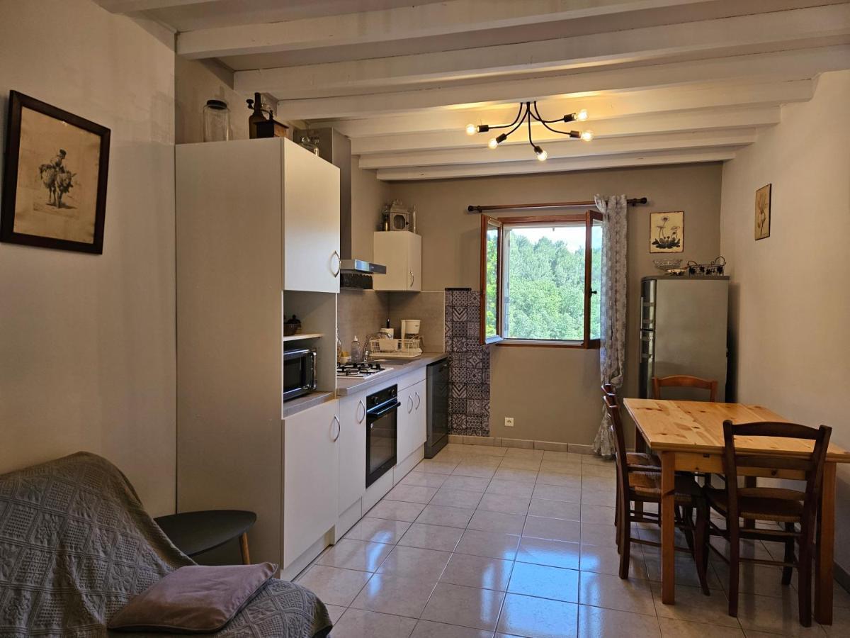 Appartement Les Oliviers à Ansouis Extérieur photo