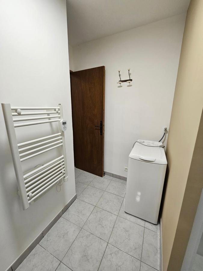 Appartement Les Oliviers à Ansouis Extérieur photo